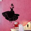 Figures wall decals - Wall decal Young girl dancing - ambiance-sticker.com
