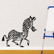 Wandtattoos kinderzimmer - Wandtattoo Karikatur eines Zebra zu Fuß - ambiance-sticker.com