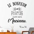Vinilos con frases -  Pegatina de parede citación Le bonheur est parfois caché ... Victor Hugo - ambiance-sticker.com