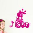 Vinilos infantiles de paredes - Vinilo Dos jirafas y un pájaro - ambiance-sticker.com