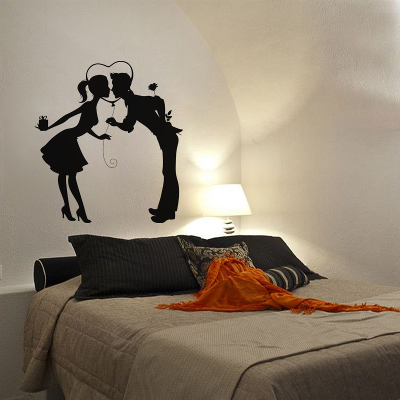 Wall decal Couple exchanging gifts