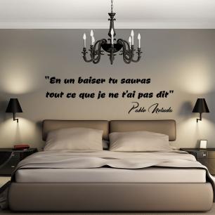 Quote wall decal en un baiser ... - Pablo Neruda