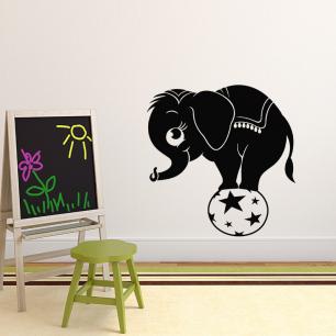 Sticker éléphant au cirque