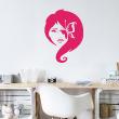 Adesivi murali di fugure umane - Adesivo farfalla posata sulla ragazza - ambiance-sticker.com