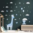 Adesivi murali Animali - Adesivo giraffe e simpatiche scimmie sotto una pioggia di cuori - ambiance-sticker.com