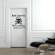 Muurstickers voor deuren - Mursticker deur citaat zone réservée, pirates seulement - ambiance-sticker.com